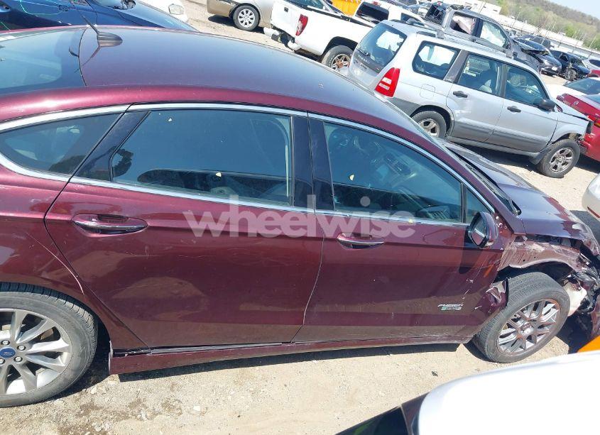 Photo 14 of 2017 Ford Fusion ENERGI TITANIUM (VIN 3FA6P0SU9HR379474)