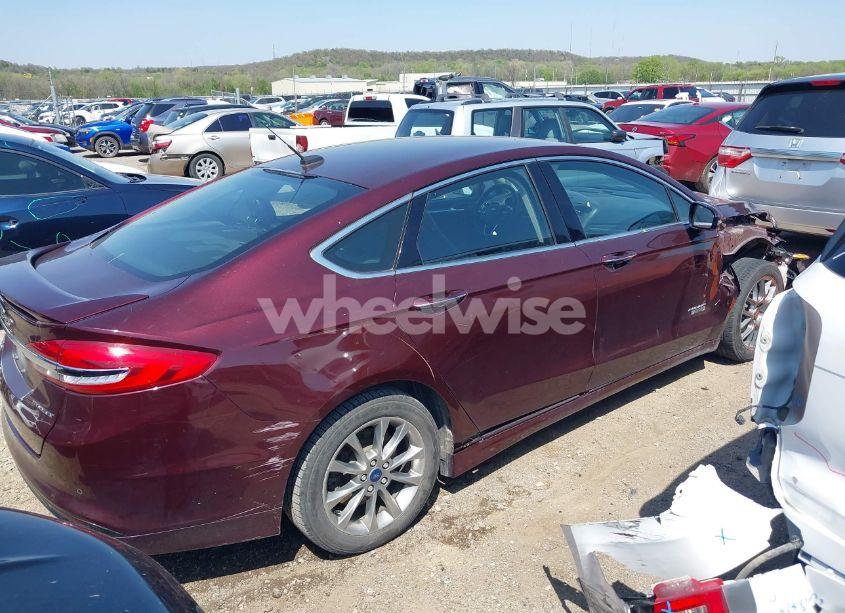 Photo 4 of 2017 Ford Fusion ENERGI TITANIUM (VIN 3FA6P0SU9HR379474)