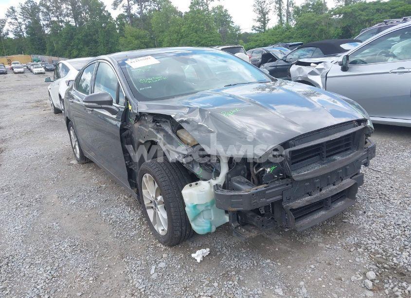 2019 Ford Fusion ENERGI TITANIUM (VIN 3FA6P0SU9KR126985) main photo