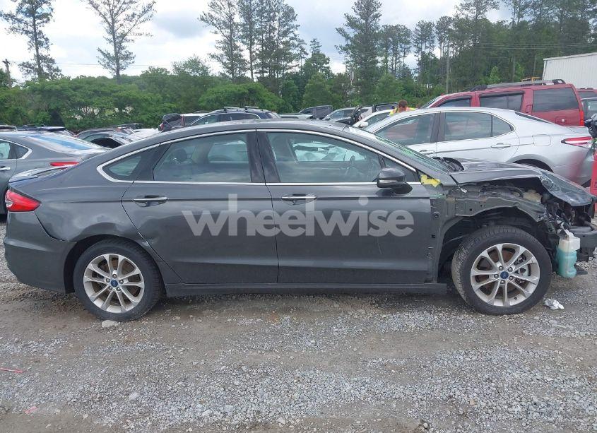 Photo 13 of 2019 Ford Fusion ENERGI TITANIUM (VIN 3FA6P0SU9KR126985)
