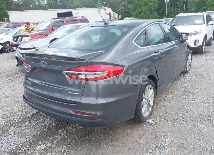 Photo 4 of 2019 Ford Fusion ENERGI TITANIUM (VIN 3FA6P0SU9KR126985)