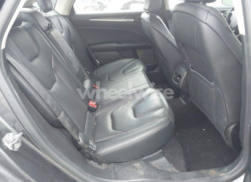 Photo 8 of 2019 Ford Fusion ENERGI TITANIUM (VIN 3FA6P0SU9KR126985)