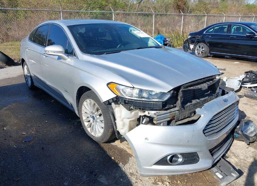 2013 Ford Fusion ENERGI TITANIUM (VIN 3FA6P0SUXDR285145) main photo