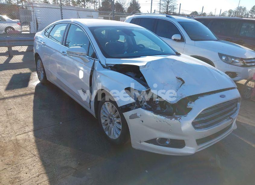 2014 Ford Fusion ENERGI TITANIUM (VIN 3FA6P0SUXER255984) main photo