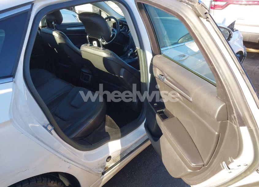 Photo 8 of 2014 Ford Fusion ENERGI TITANIUM (VIN 3FA6P0SUXER255984)