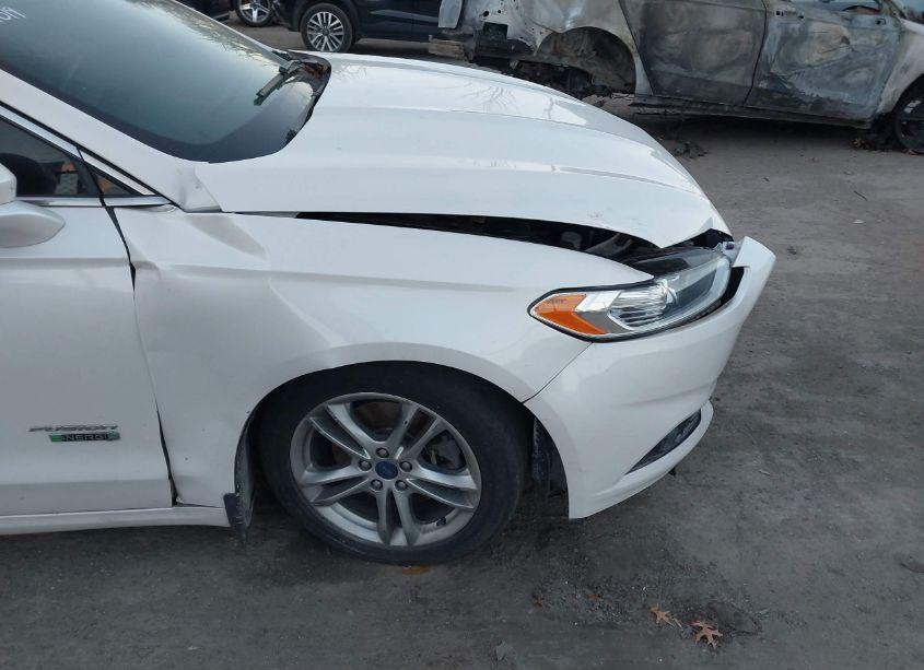 Photo 17 of 2015 Ford Fusion ENERGI TITANIUM (VIN 3FA6P0SUXFR201019)