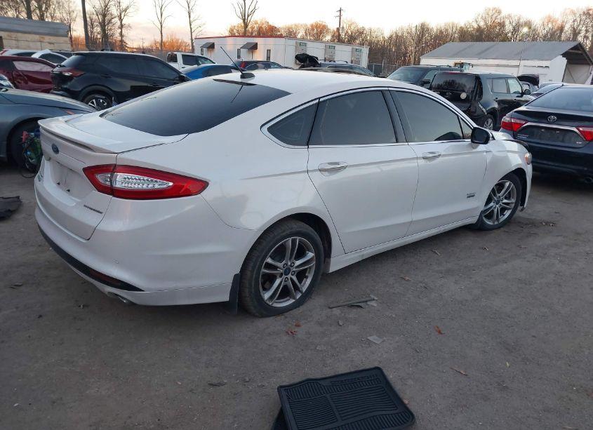 Photo 4 of 2015 Ford Fusion ENERGI TITANIUM (VIN 3FA6P0SUXFR201019)