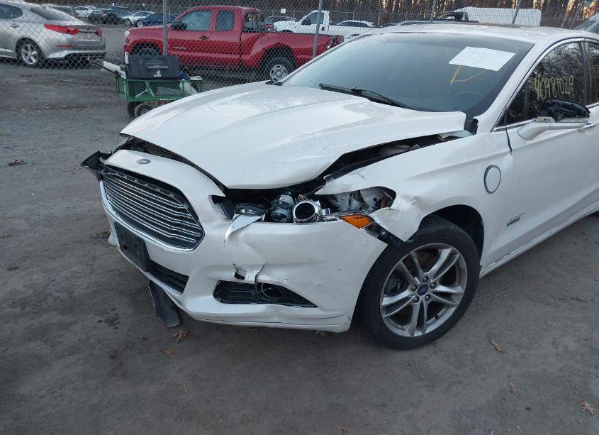 Photo 6 of 2015 Ford Fusion ENERGI TITANIUM (VIN 3FA6P0SUXFR201019)