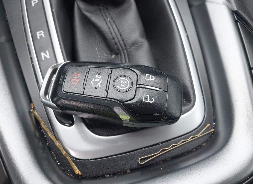 Photo 11 of 2015 Ford Fusion ENERGI TITANIUM (VIN 3FA6P0SUXFR307616)