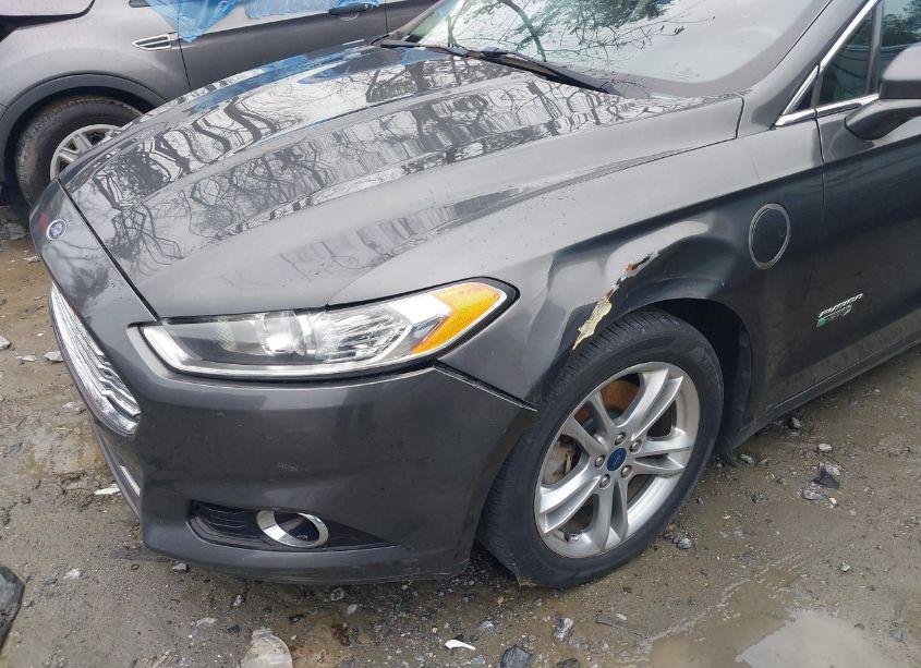 Photo 6 of 2015 Ford Fusion ENERGI TITANIUM (VIN 3FA6P0SUXFR307616)