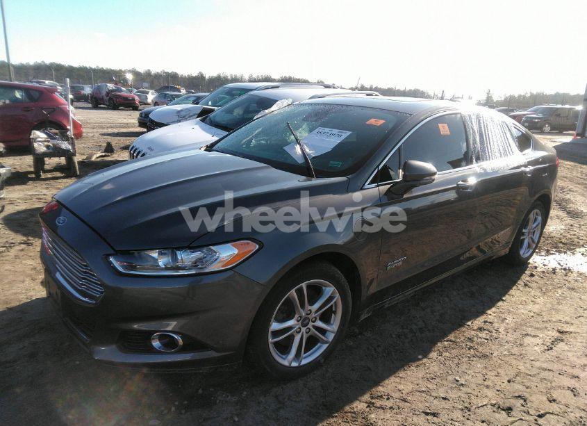 Photo 2 of 2016 Ford Fusion ENERGI TITANIUM (VIN 3FA6P0SUXGR184269)