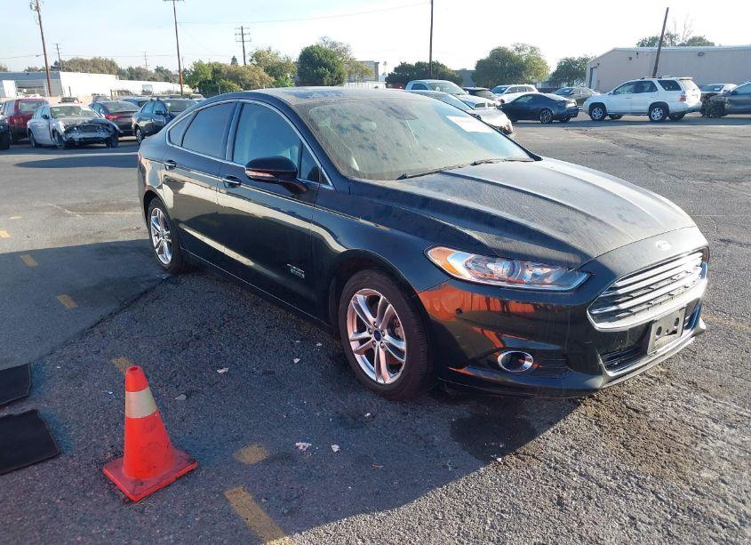 2016 Ford Fusion ENERGI TITANIUM (VIN 3FA6P0SUXGR320626) main photo