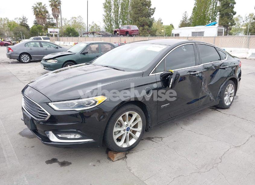 Photo 2 of 2017 Ford Fusion ENERGI TITANIUM (VIN 3FA6P0SUXHR110304)