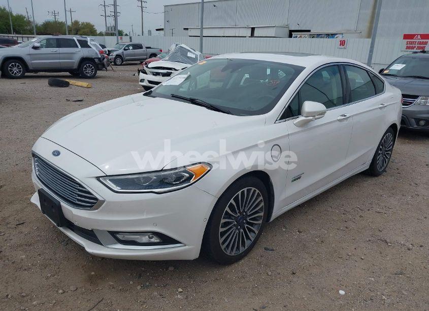 Photo 2 of 2017 Ford Fusion ENERGI TITANIUM (VIN 3FA6P0SUXHR147336)