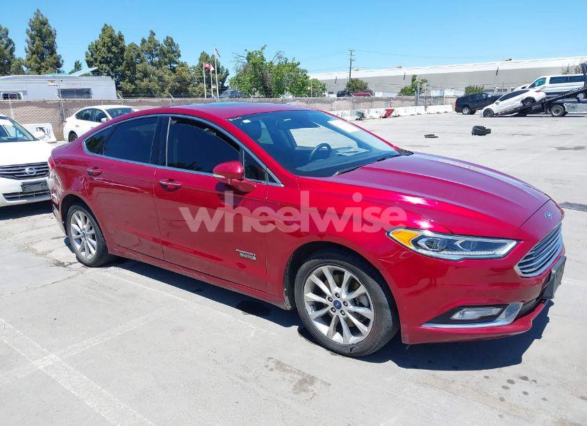 2017 Ford Fusion ENERGI TITANIUM (VIN 3FA6P0SUXHR380486) main photo