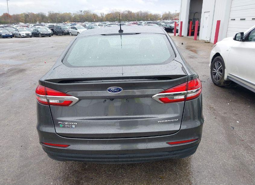 Photo 15 of 2019 Ford Fusion ENERGI TITANIUM (VIN 3FA6P0SUXKR249615)
