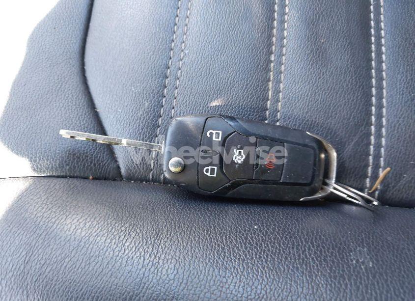 Photo 11 of 2015 Ford Fusion SE (VIN 3FA6P0T90FR308574)