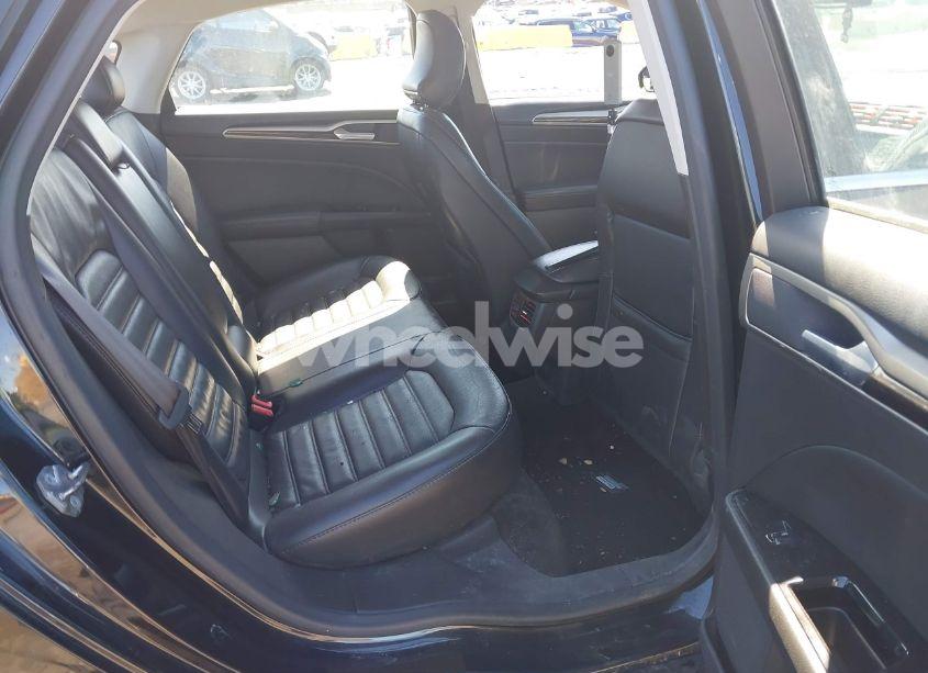 Photo 8 of 2015 Ford Fusion SE (VIN 3FA6P0T90FR308574)