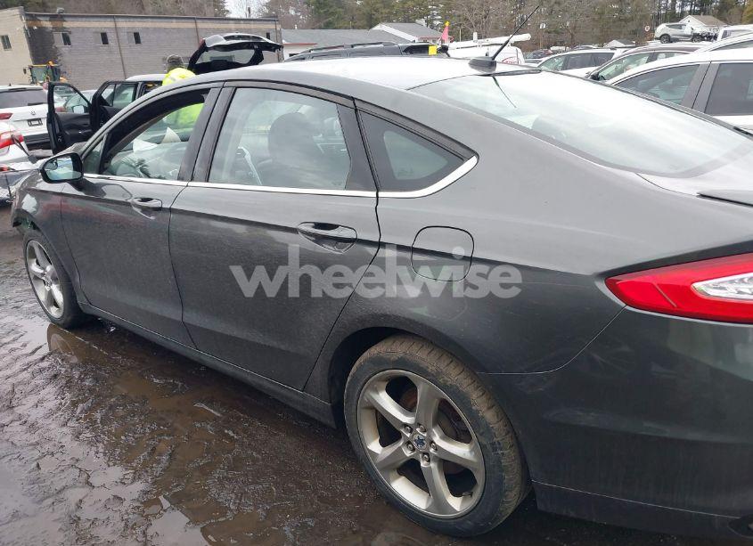 Photo 15 of 2016 Ford Fusion SE (VIN 3FA6P0T90GR236597)