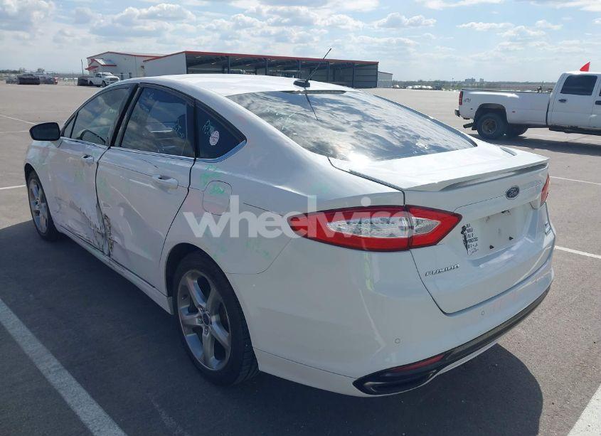 Photo 3 of 2016 Ford Fusion SE (VIN 3FA6P0T90GR263086)