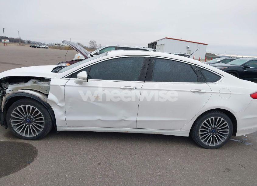 Photo 14 of 2017 Ford Fusion SE (VIN 3FA6P0T90HR101248)