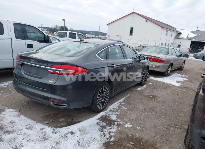 Photo 4 of 2017 Ford Fusion SE (VIN 3FA6P0T90HR256334)