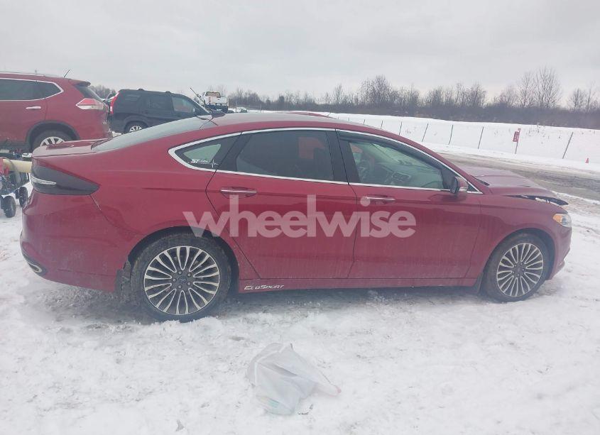 Photo 13 of 2017 Ford Fusion SE (VIN 3FA6P0T90HR256379)