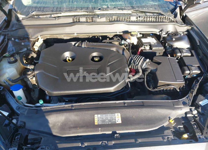 Photo 10 of 2017 Ford Fusion SE (VIN 3FA6P0T90HR266944)