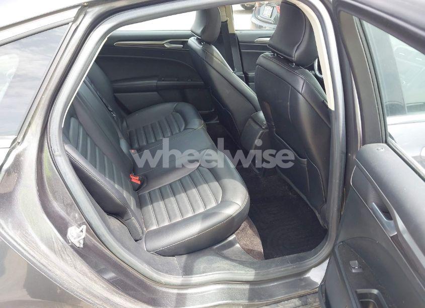 Photo 8 of 2017 Ford Fusion SE (VIN 3FA6P0T90HR282741)