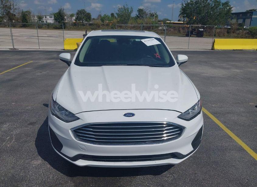 Photo 6 of 2020 Ford Fusion SE (VIN 3FA6P0T90LR150796)