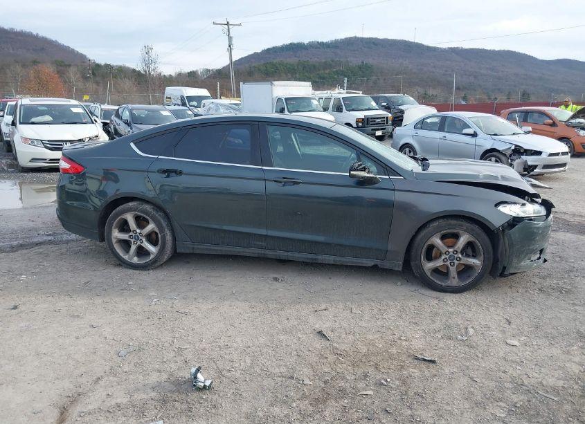 Photo 13 of 2015 Ford Fusion SE (VIN 3FA6P0T91FR249521)