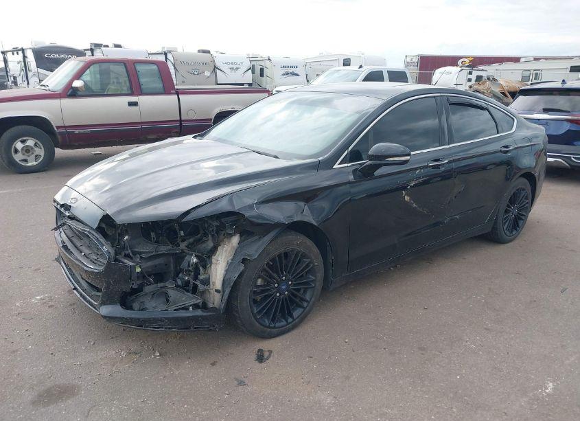 Photo 2 of 2016 Ford Fusion SE (VIN 3FA6P0T91GR107428)