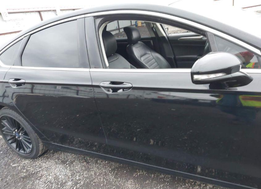 Photo 13 of 2016 Ford Fusion SE (VIN 3FA6P0T91GR113178)