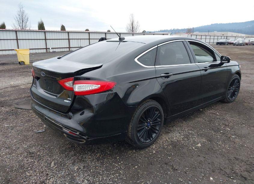 Photo 4 of 2016 Ford Fusion SE (VIN 3FA6P0T91GR113178)