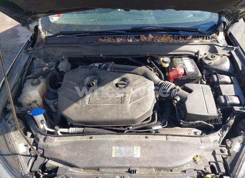 Photo 10 of 2016 Ford Fusion SE (VIN 3FA6P0T91GR162204)