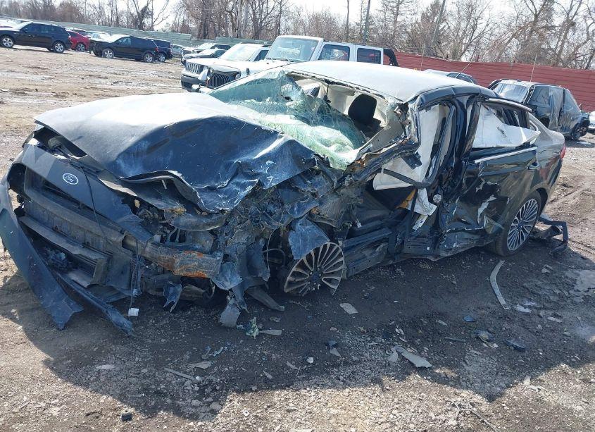 Photo 2 of 2017 Ford Fusion SE (VIN 3FA6P0T91HR139569)