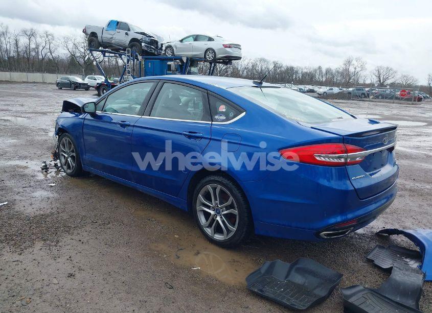 Photo 3 of 2017 Ford Fusion SE (VIN 3FA6P0T91HR333731)