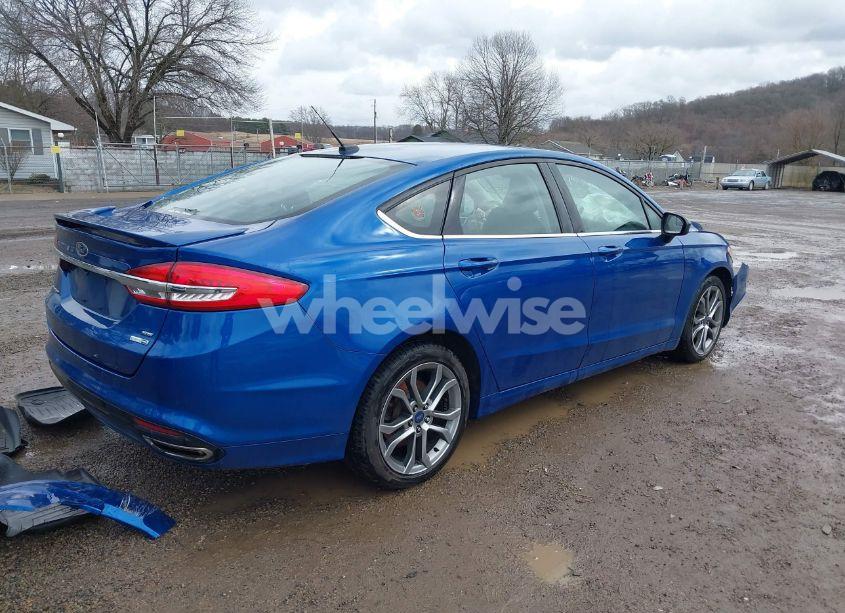 Photo 4 of 2017 Ford Fusion SE (VIN 3FA6P0T91HR333731)