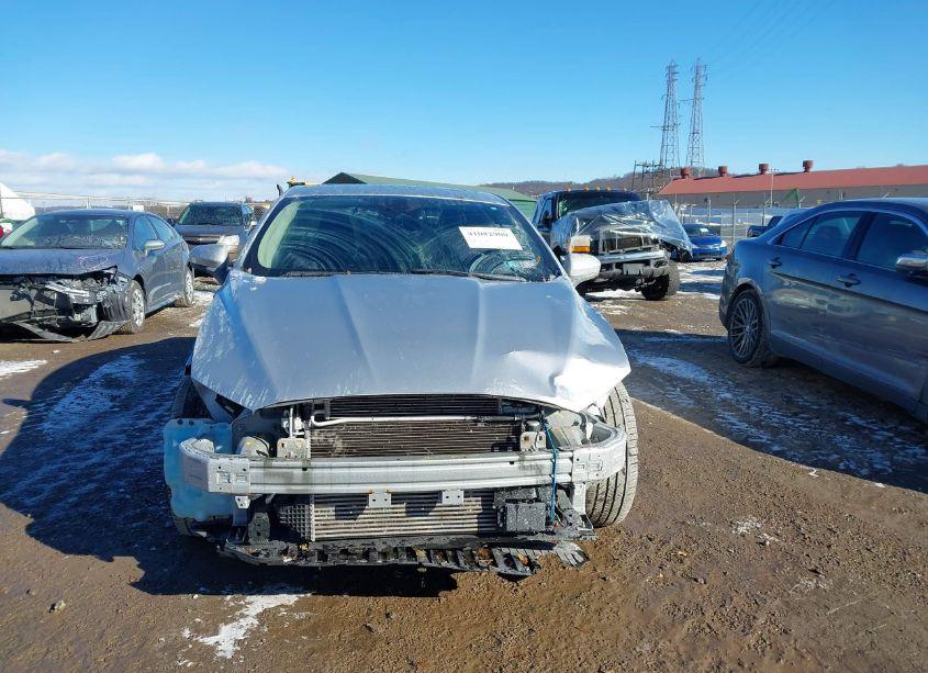 Photo 13 of 2019 Ford Fusion SE (VIN 3FA6P0T91KR230963)