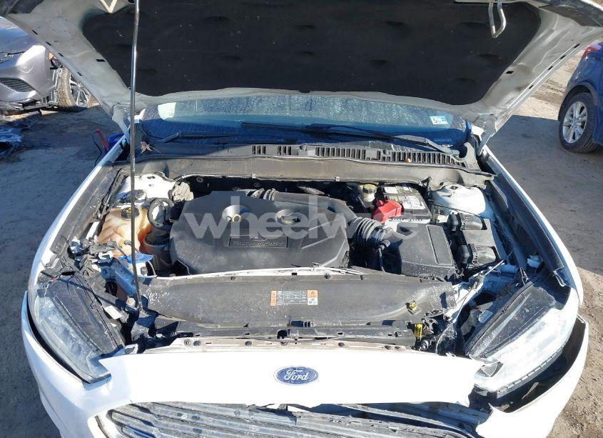 Photo 10 of 2016 Ford Fusion SE (VIN 3FA6P0T92GR307671)