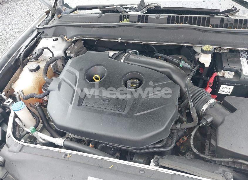 Photo 10 of 2017 Ford Fusion SE (VIN 3FA6P0T92HR186139)