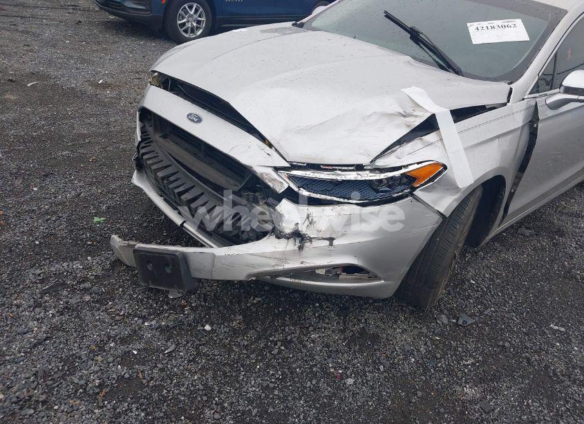 Photo 6 of 2017 Ford Fusion SE (VIN 3FA6P0T92HR186139)