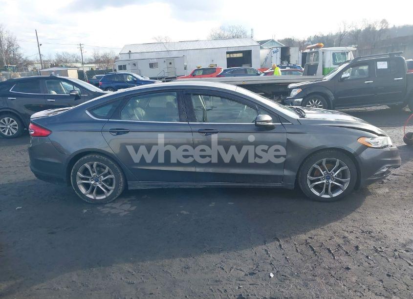 Photo 13 of 2017 Ford Fusion SE (VIN 3FA6P0T92HR226915)