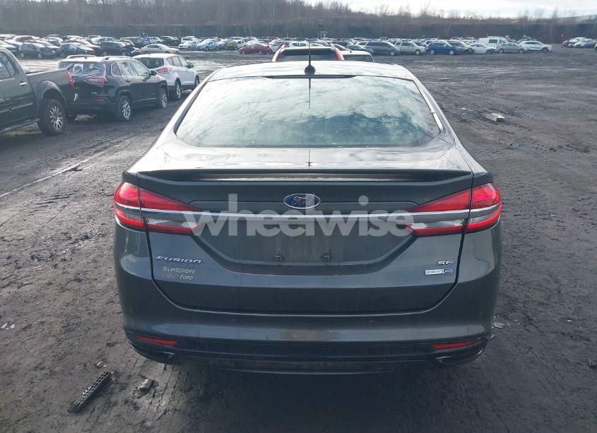 Photo 16 of 2017 Ford Fusion SE (VIN 3FA6P0T92HR226915)