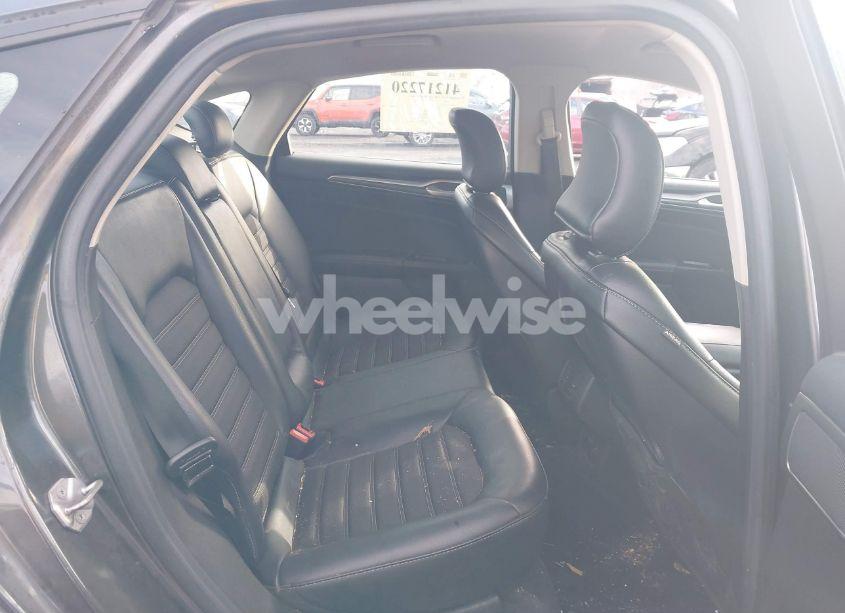 Photo 8 of 2017 Ford Fusion SE (VIN 3FA6P0T92HR226915)