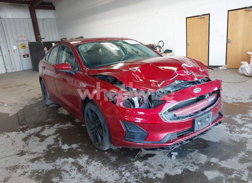 2019 Ford Fusion SE (VIN 3FA6P0T92KR216957) main photo