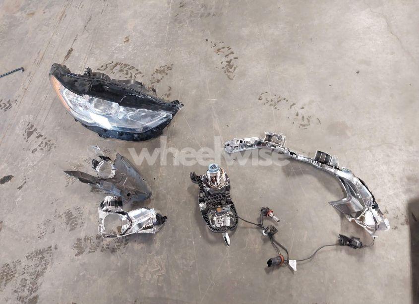 Photo 12 of 2019 Ford Fusion SE (VIN 3FA6P0T92KR216957)