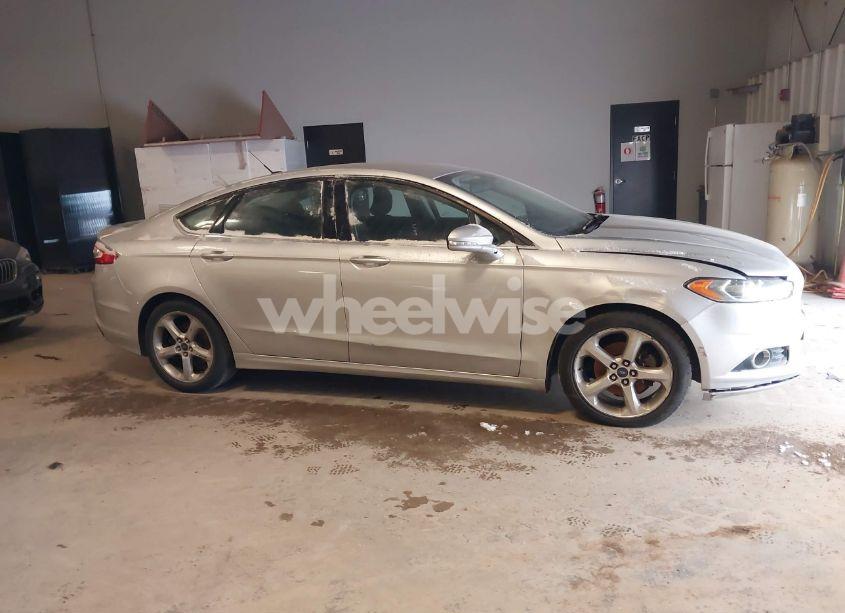 Photo 13 of 2015 Ford Fusion SE (VIN 3FA6P0T93FR286327)