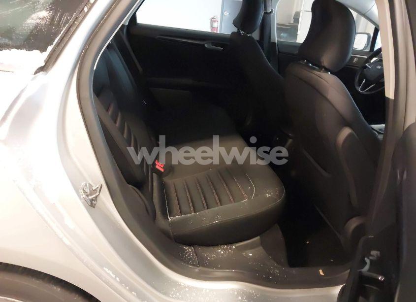 Photo 8 of 2015 Ford Fusion SE (VIN 3FA6P0T93FR286327)