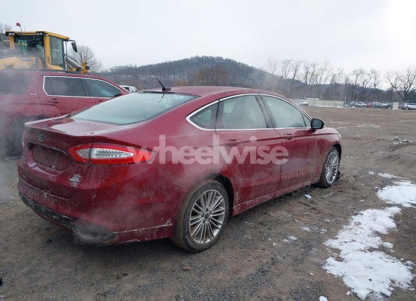 Photo 4 of 2016 Ford Fusion SE (VIN 3FA6P0T93GR141824)